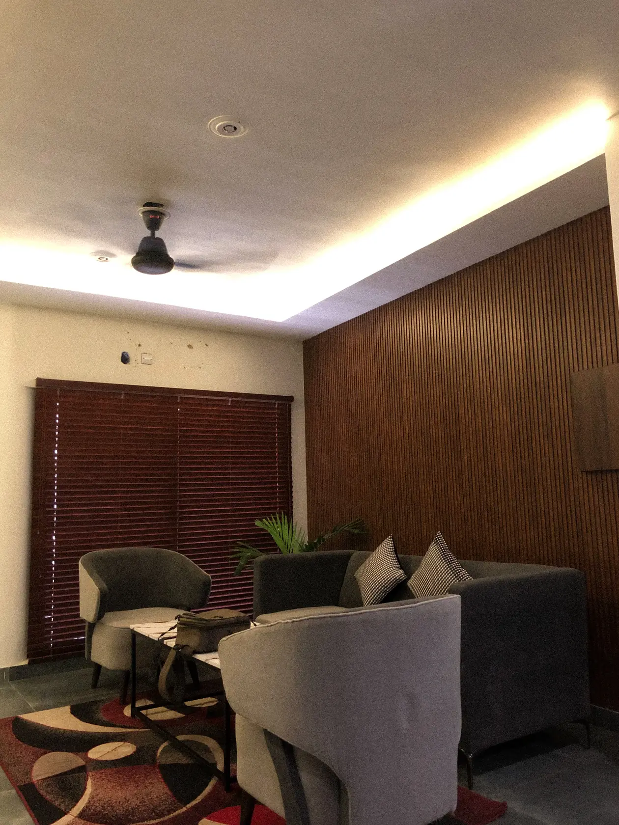 elet business meeting nook